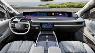 2025 Lincoln Lincoln Navigator Internal Image 2
